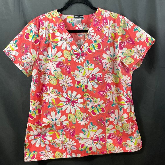 Scrub Studio Other - Ladies Scrub Studio Scrub top Coral Size Medium